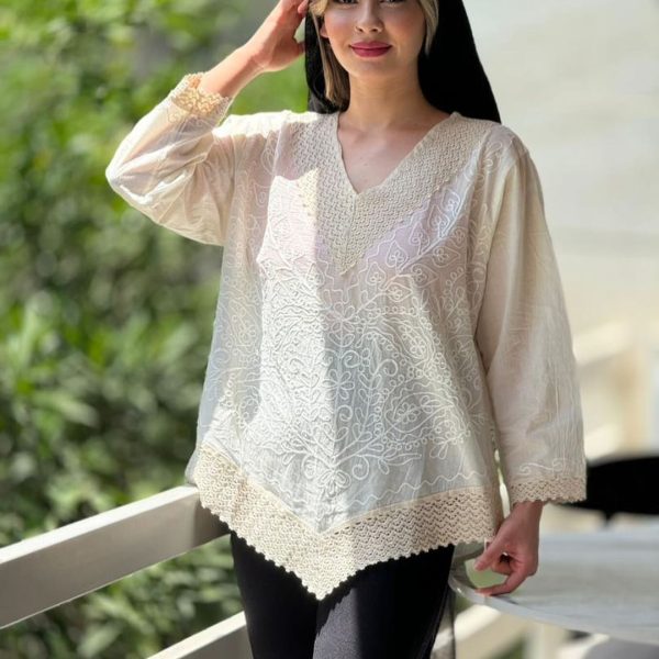 بلوز هندی گلدوزی شده
